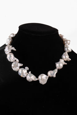 Pearl Necklace - P103 18mm 18.5' White