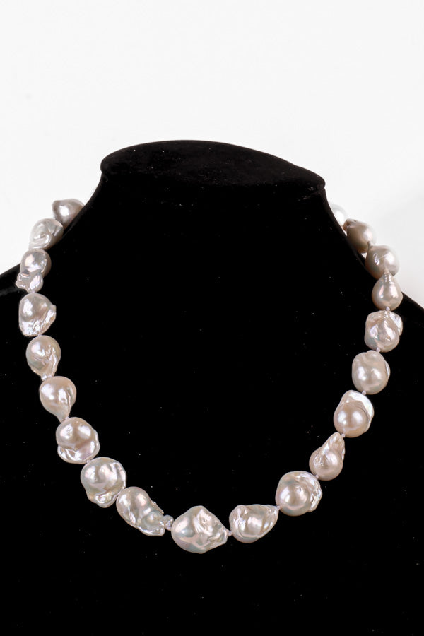 Pearl Necklace - P98 15-16mm 21' White