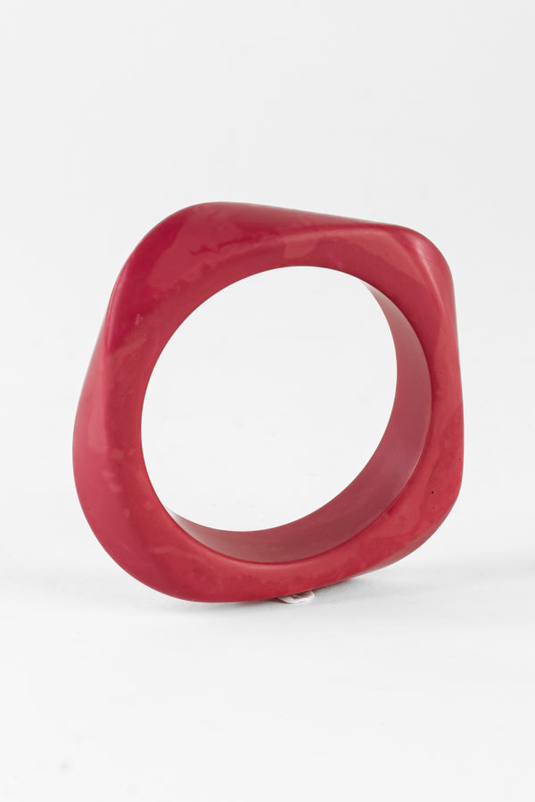 Resin Bangle - RB005 - Honey Suckle