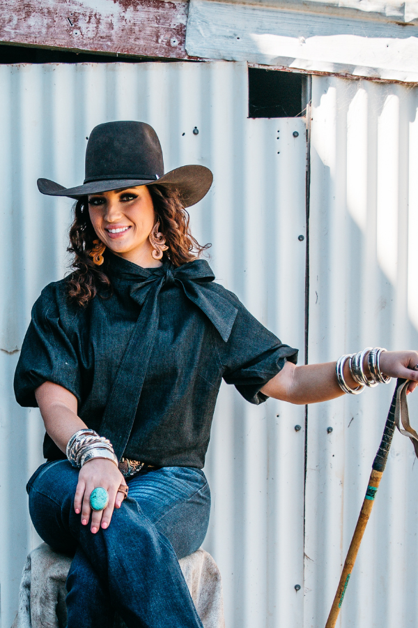 The LC Collection - LC113-2000 Black Denim