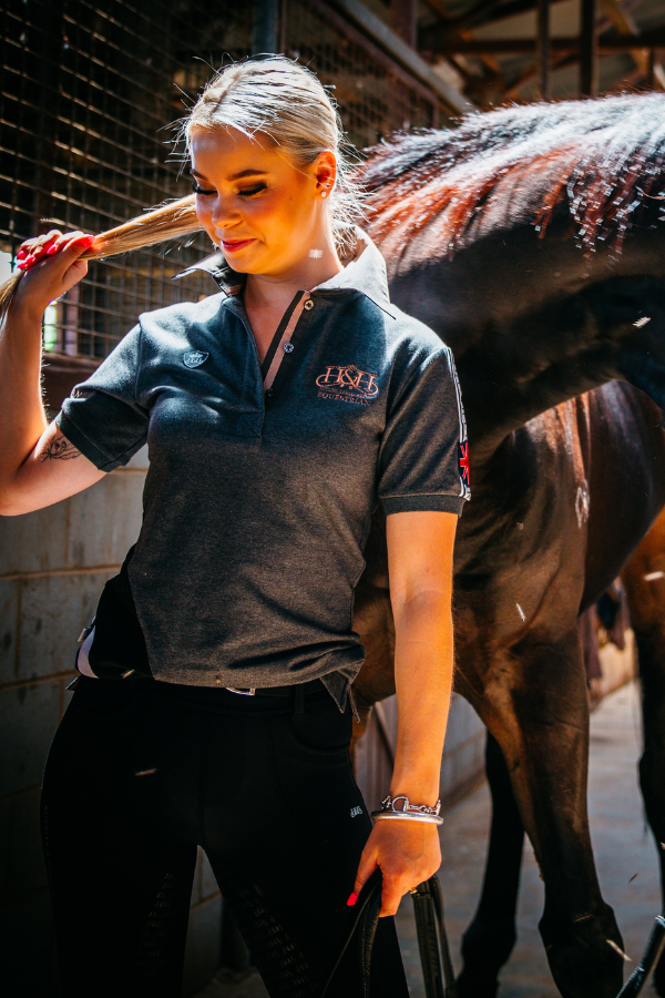 Black horse top polo shirt