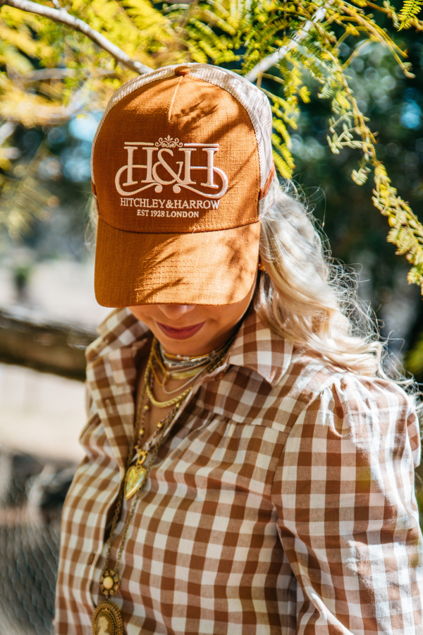 Trucker Cap - Rust & Beige